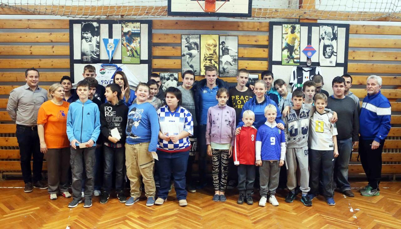 Kék-fehér ünnepnap a Komplexben (GALÉRIA)