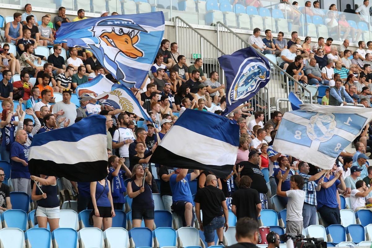 Elnézést kérünk a szurkolóinktól!