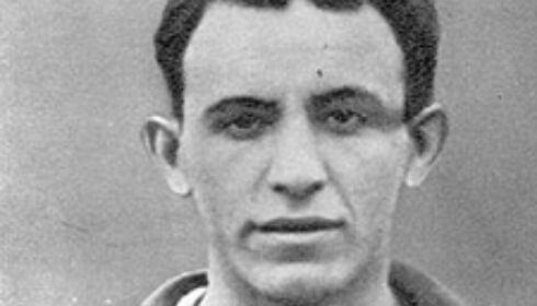 Ezen a napon hunyt el Braun József, "Csibi", minden idők egyik legkiválóbb jobbszélsője