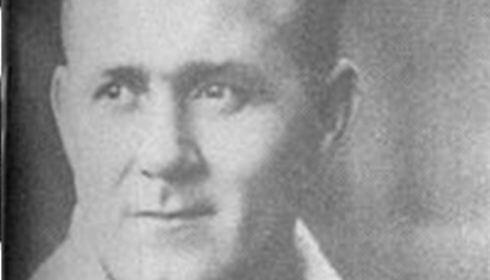 Ezen a napon hunyt el Jenni (Jeny) Rudolf, a művész lelkű, tenor hangú, kiváló balszélső