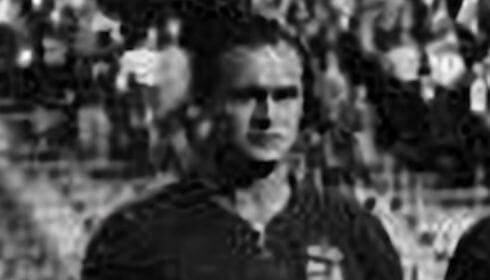 Ezen a napon született Bíró Sándor, a vb-ezüstérmes balhátvéd, aki mindig csatár szeretett volna lenni