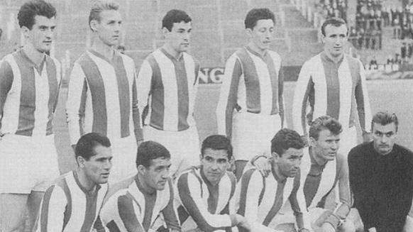 Ezen a napon lett csapatunk ezüstérmes a Kupagyőztesek Európa Kupájában (KEK)