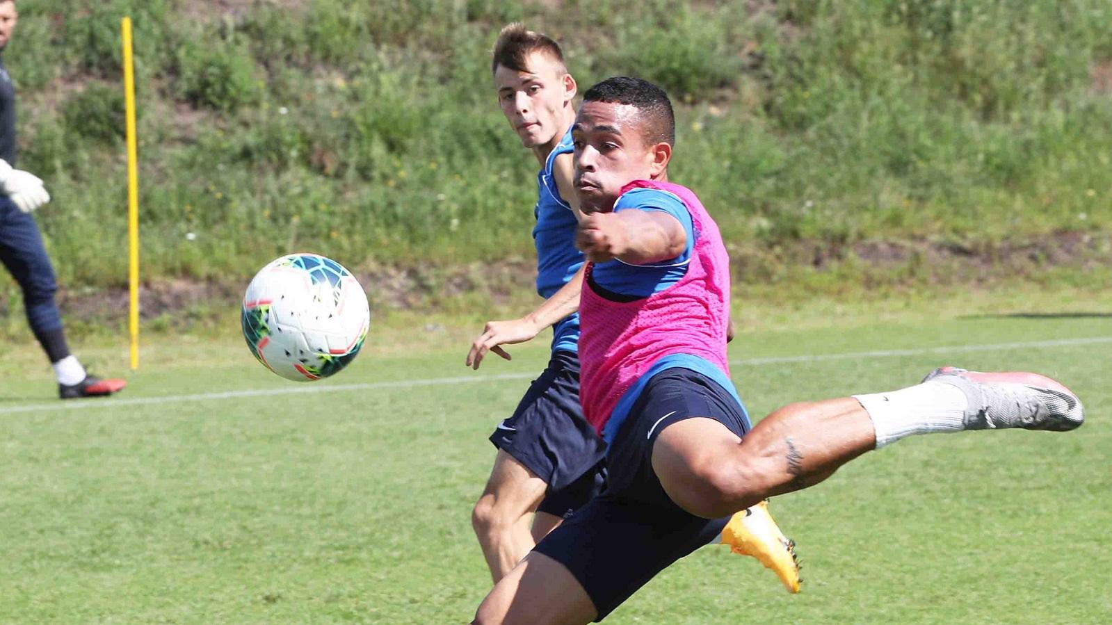 Herrera: „Örülök a pozitív visszajelzéseknek” (videó)