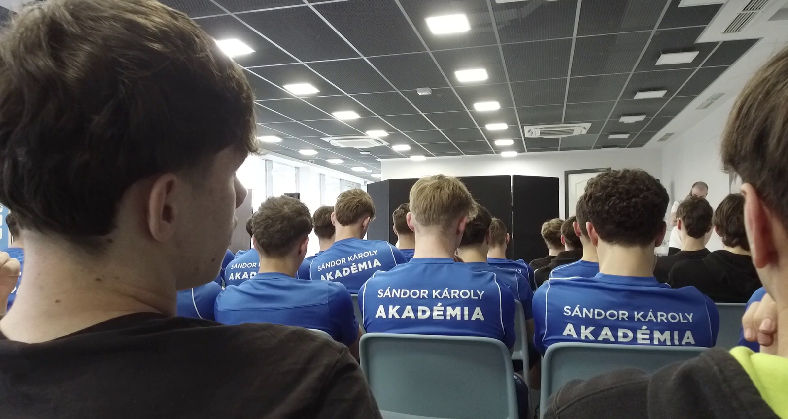 Riport: drogprevenciós előadáson vettek részt akadémistáink (VIDEÓ)