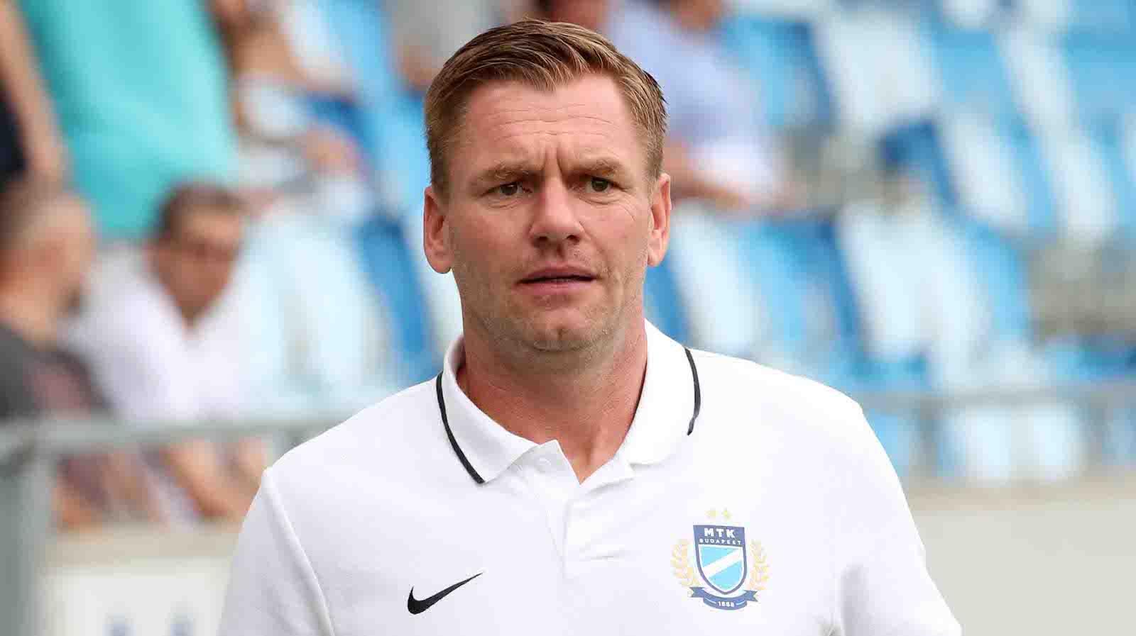 Michael Boris távozik