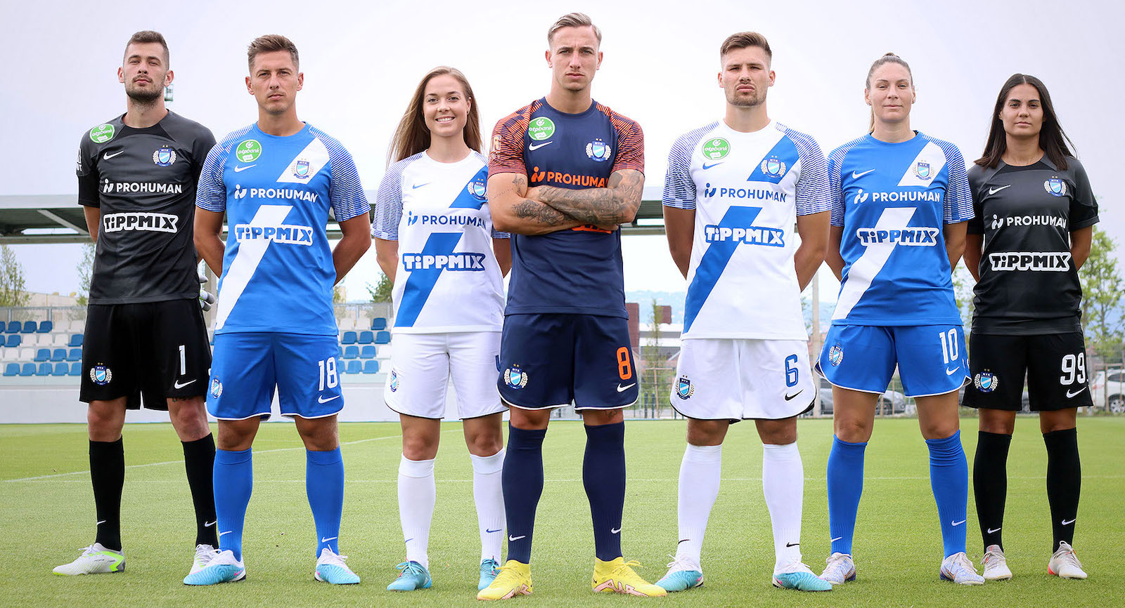 Már kaphatók a webshopban az idei mezek (videó)